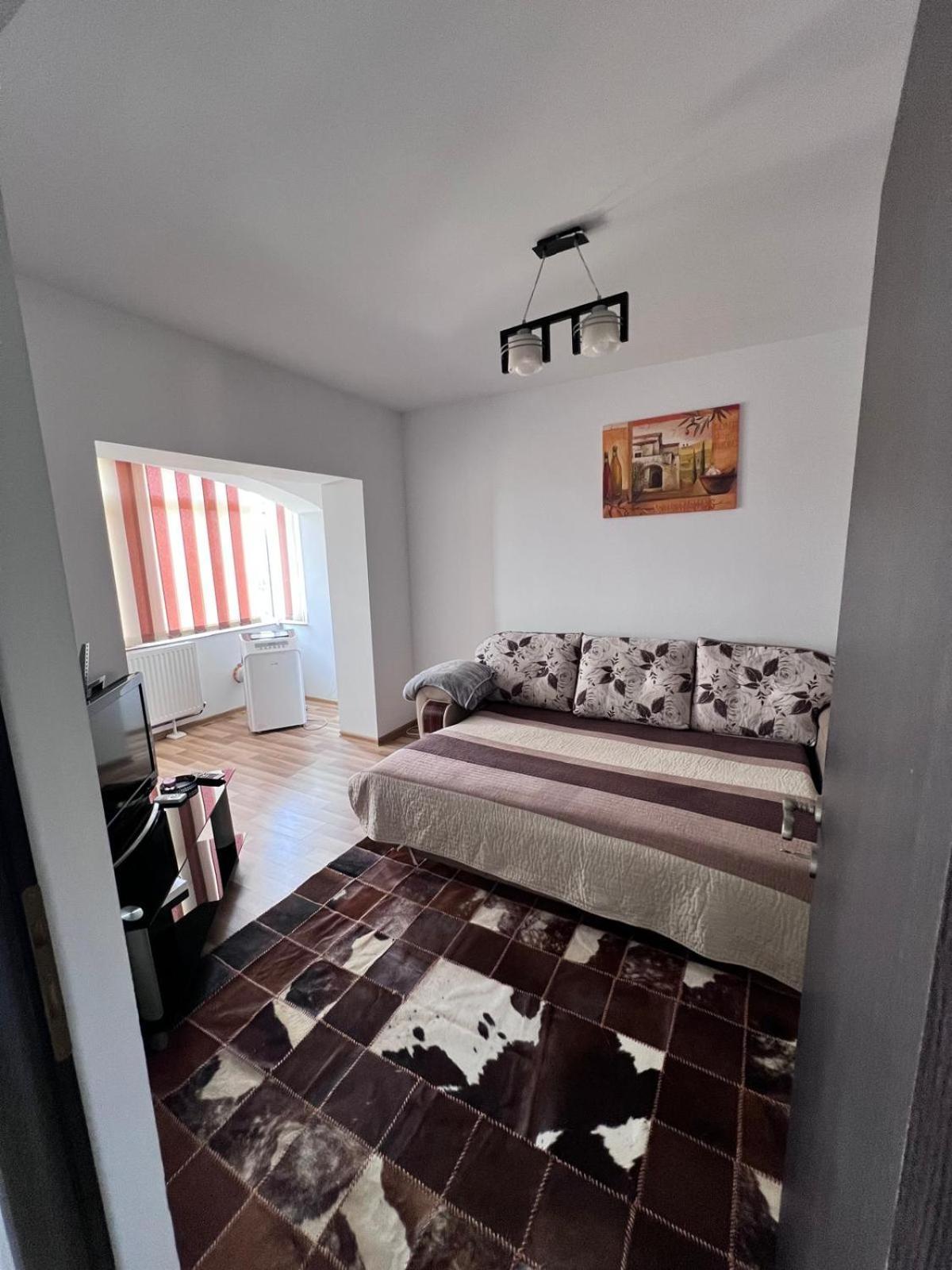 Chindia Apartament Targoviste Exterior foto